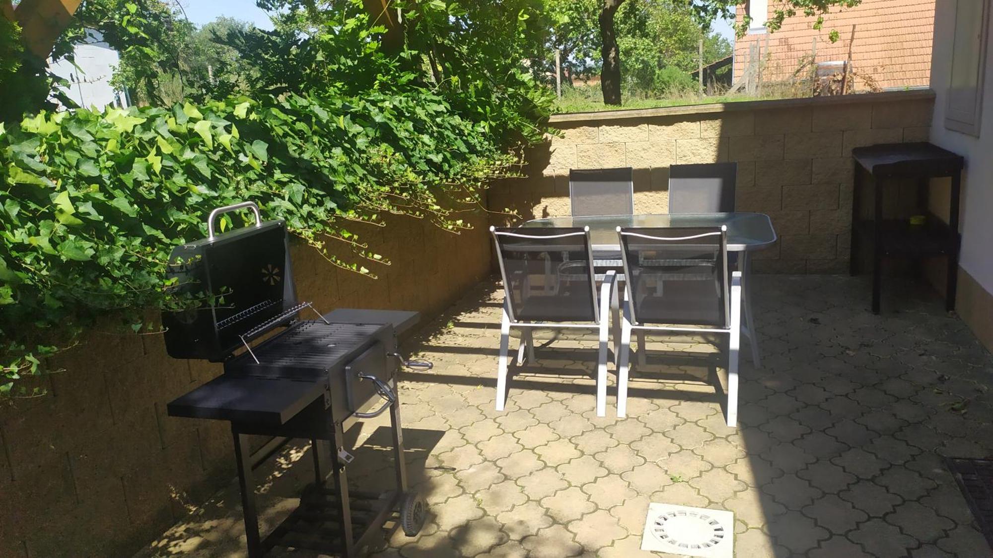 Ubytovani U Krizu Bulhary Exterior foto